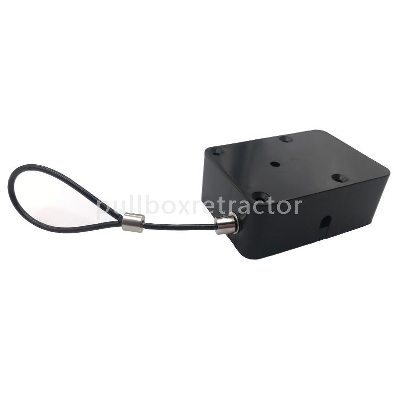Cuboid Multifunctional Retractable Cable with Adjustalbe Lasso Loop End