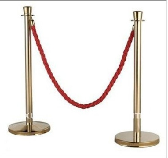 Golden  Rope Barrier