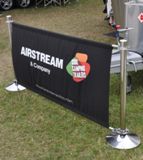 cafe street barrier